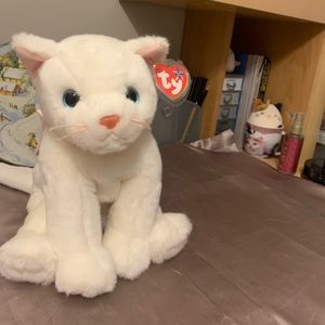Flip the white cat beanie baby plush